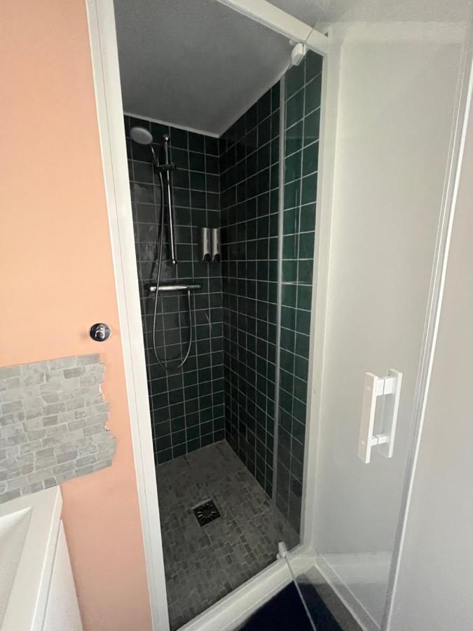 Suite Cosy Montblanc En Hyper Centre Valenciennes Bagian luar foto