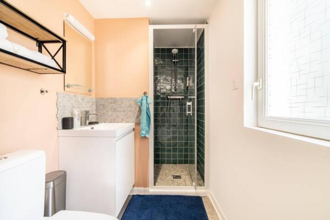 Suite Cosy Montblanc En Hyper Centre Valenciennes Bagian luar foto